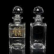 Pareja de frascos de tocador en cristal tallado, med. s.XX