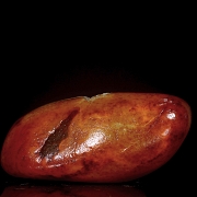Roca de jade tallado 