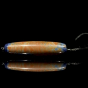 Cuenta Dzi de ágata azul, s.XIX