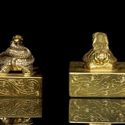 Pareja de sellos de bronce dorado, dinastía Qing