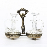 Cruet and oil stand holder.