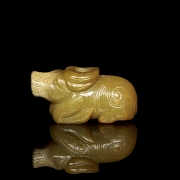 Figura de jade amarillo 