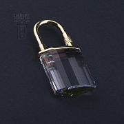 Tres figuras en cristal de Swarovski, candado, esfera y huevo - 2