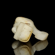 Figura de jade blanco