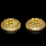 Pareja de botones de metal dorado, dinastía Liao