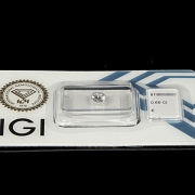 Diamante natural en talla brillante, 0.60 ct, certificado IGI