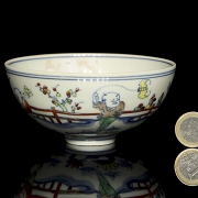 Polychrome porcelain bowl, ‘Children's Games’, with Chenghua mark
