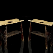 Pareja de taburetes de estilo morisco, para Liberty & Co., circa 1900–1910