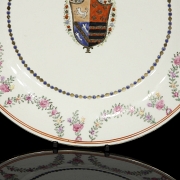 Plato de porcelana