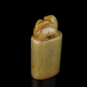 Jade seal ‘Reclining Dog’, Qing dynasty