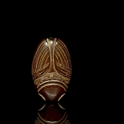 Carved jade pendant ‘Cicada’, Liangzhu culture - 2