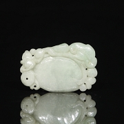 Carved jadeite figure “Beast with lingzhi,” Qing dynasty