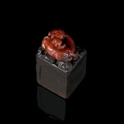 Nanhong seal ‘Dragon among clouds’, Qing dynasty