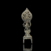 Pequeña figura de bronce