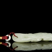 Jade figure ‘Fruit with lingzhi’, Qing dynasty - 4
