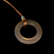 Colgante de ágata tallada, s.XX