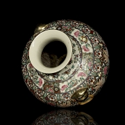 Jarrón de porcelana
