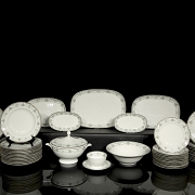 Vajilla en porcelana modelo 
