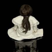 Muñeca de porcelana D.E.P. Gebrüder Kühnlenz, Alemania, c. 1910-1920