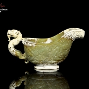 Vaso de libación de jade amarillo, dinastía Han del Oeste