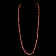 Collar con cuentas de piedra rosa