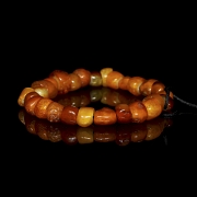 Pulsera de veintisiete cuentas de ágata, dinastía Zhou