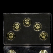 Colección de cinco monedas