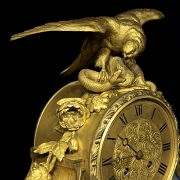Mantel clock in bronze and porcelain, France, 19th century.