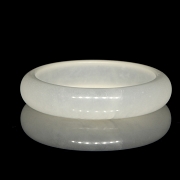 Carved white jade bracelet, 20th century - 3