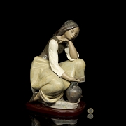 Figura de Lladró “Canterera clásica”