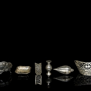 Set of silver objects