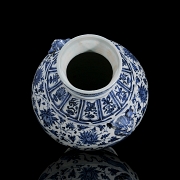 Jarrón de porcelana 
