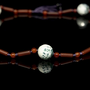 Collar de cuentas de ágata y liulí, dinastía Qing