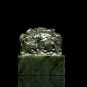 Sello de jade verde espinaca