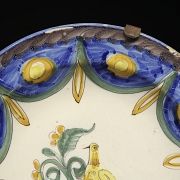 Two Manises ceramic plates, 20th century - 5