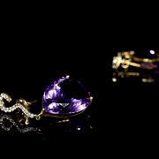 Pendientes en oro amarillo de 18K con amatistas y diamantes