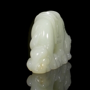 White Hetian jade figure “Horse,” Qing dynasty