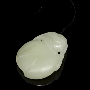 Jade pendant ‘Peach’, Qing dynasty