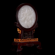 Panel con placa de jade tallado