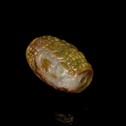 Cuenta de ágata tallada