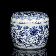 Caja de porcelana en azul y blanco