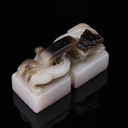 Double white jade seal ‘Dragon’, Qing dynasty