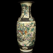 Jarrón de porcelana con guerreros, Nanjing, S.XX - 1