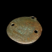 Antiguo amuleto colgante de bronce, Tíbet