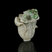 Soliflor de jadeíta tallada 