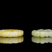 Pareja de colgantes de jade tallado, s.XX