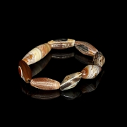 Pulsera de ocho cuentas de ágata, dinastía Liao
