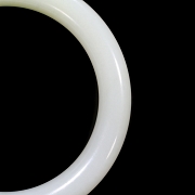 Hetian white jade bracelet, Qing dynasty