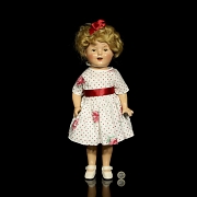 Muñeca oficial 