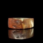 Colgante de jade tallado, cultura Hongshan